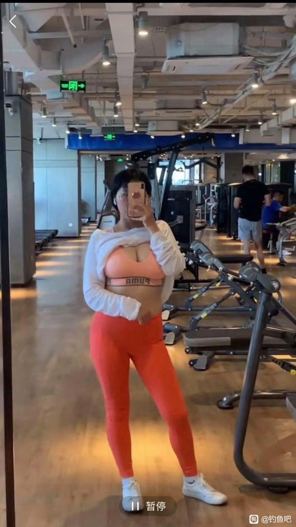 ”最近太虚了要戒色,能不能别整皇图啦