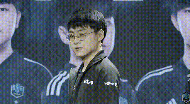 ”从今天开始我要戒色拉