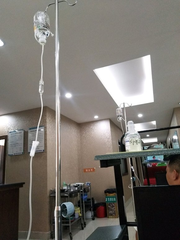 ”得了慢性细菌性前列腺炎，好烦，细菌性慢性前列腺炎是不是治不好