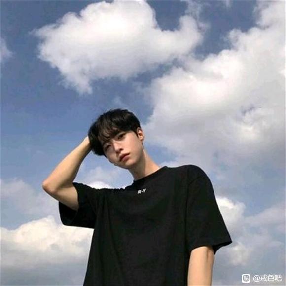 ”戒三年得帅成什么样了