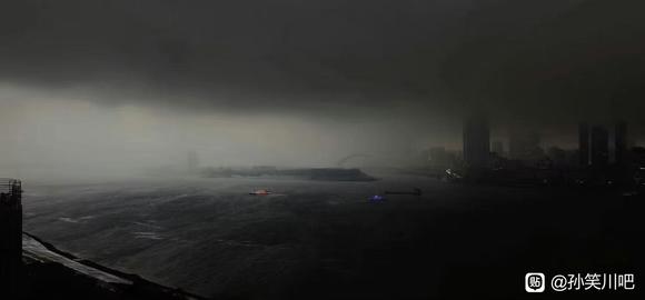 ”观#武汉市暴雨#对戒色有感