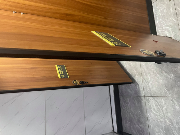 ”手淫让我眼也花耳也鸣…