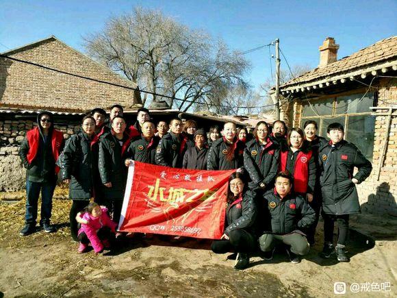 ”戒色99天对比照（前一张戒色前，后一张戒色后）