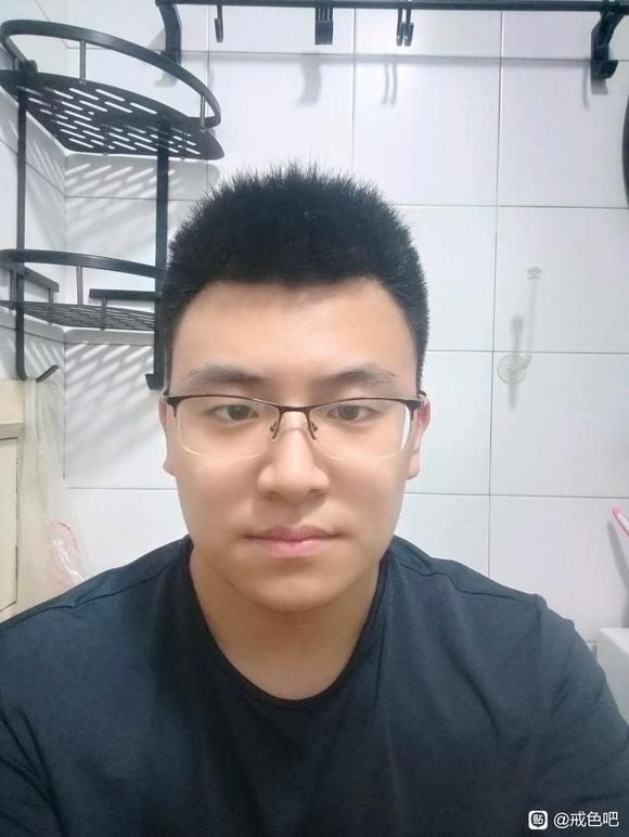 ”频繁手淫对容貌的改变