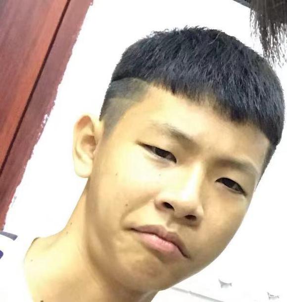 ”戒色一个多月了直接上图！