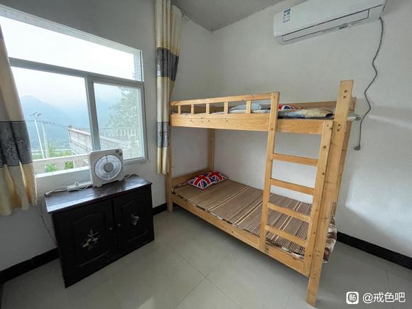 ”总得来大山里吧，戒掉一切烦恼