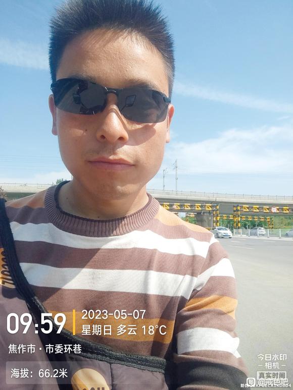 ”坚持戒色，坚持跑步，晨跑打卡10公里