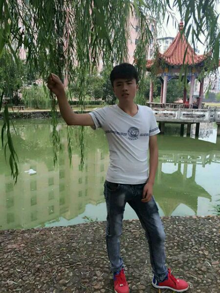 ”【#戒色#】一年将近十个月