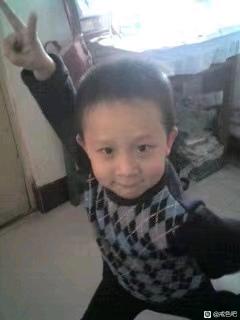 ”看看小时候那个健康聪明天真的自己吧！