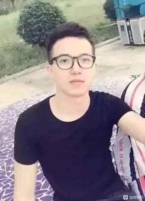 ”戒色两年真不错