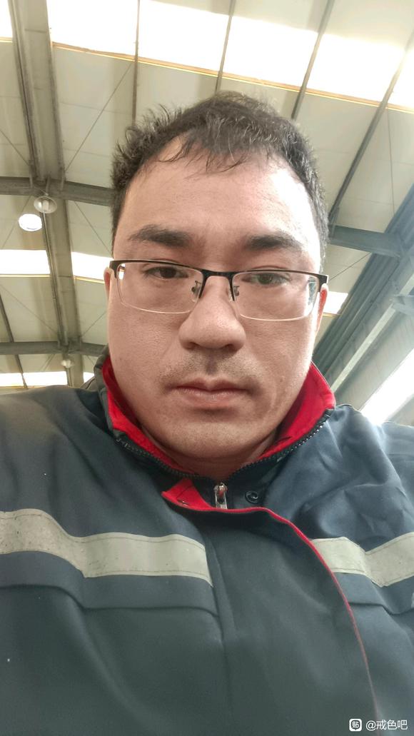 ”天天打飞机浑身没劲