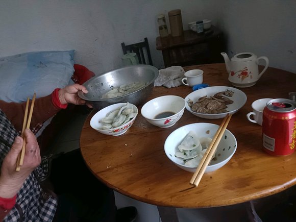 ”记录相貌吧，每天晚上拍照