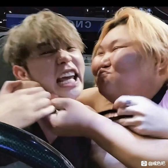 ”戒友们，快忍不住了，来点图