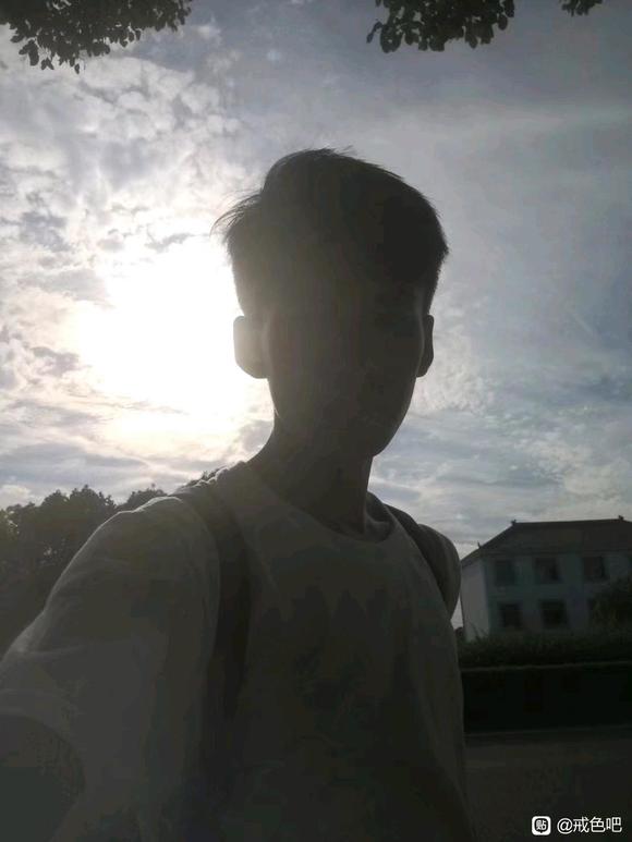 ”兄弟们还是要自律啊，不宜过多