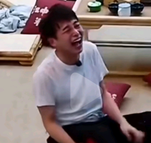 ”#微信看病卖药是假的#关于戒色，想去看医生，不知道挂啥科