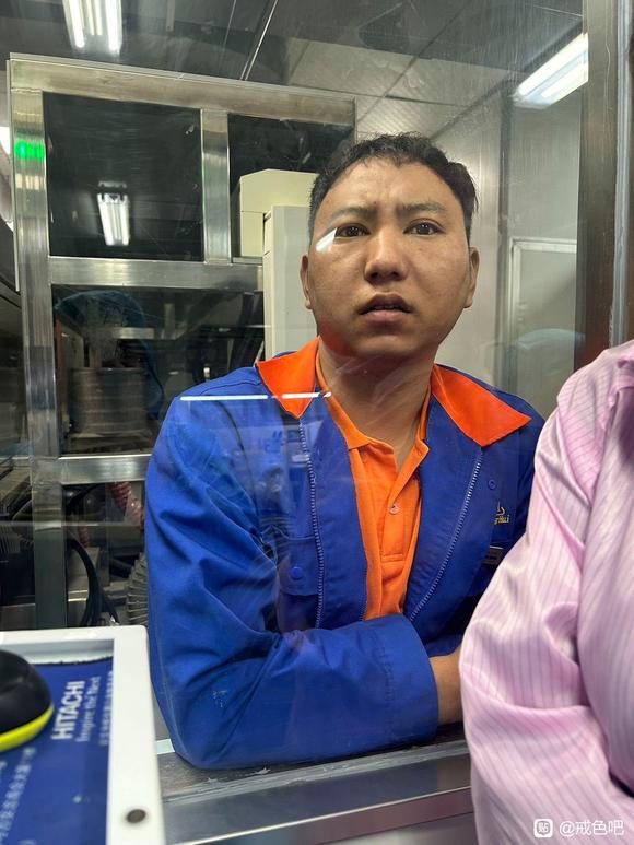 ”手淫彻底摧毁我